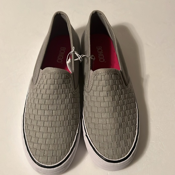 New Bongo Women’s Slip On Sneakers - Picture 3 of 7